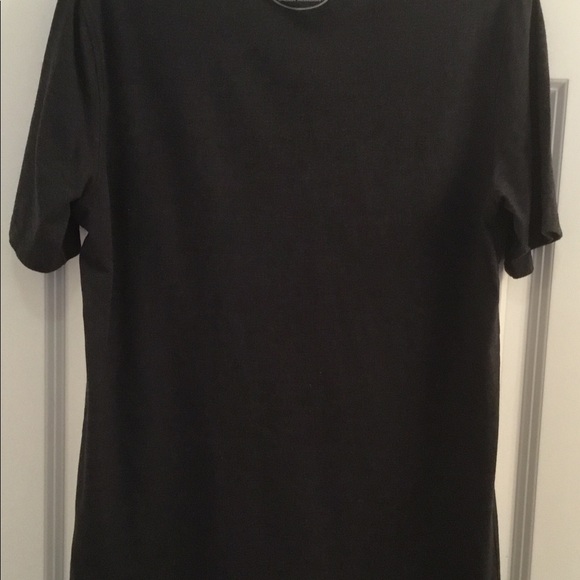 Under Armour Charcoal Gray T-shirt -  Men's Small - Picture 6 of 8